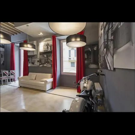 Loft Devotion * Chiavari